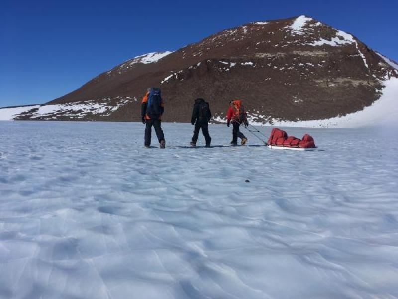  Team K-861 make their way to the Lonewolf Nunataks to collect glacial erratics from the highest to lowest points on the mountain.