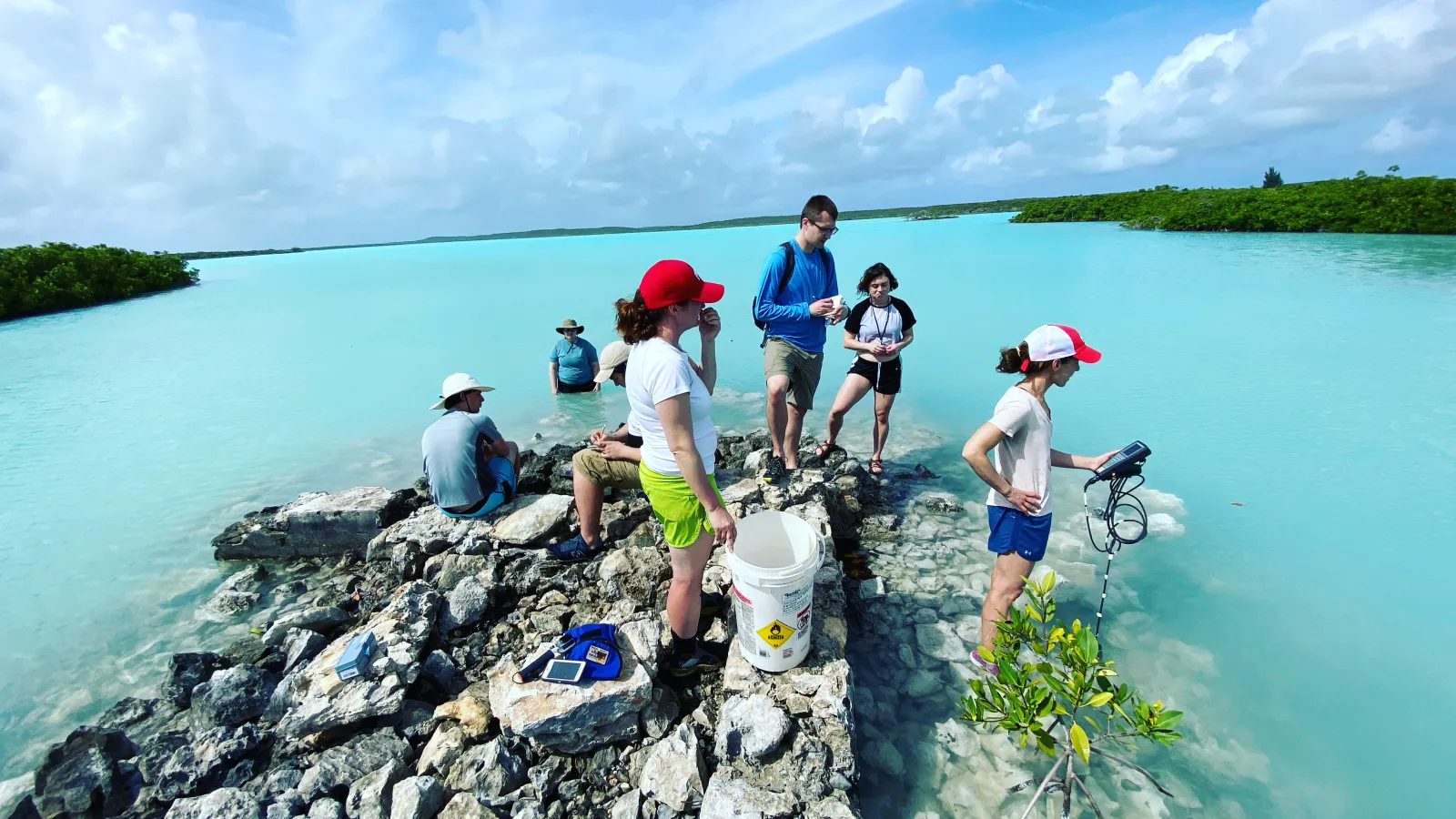 students in the bahamas