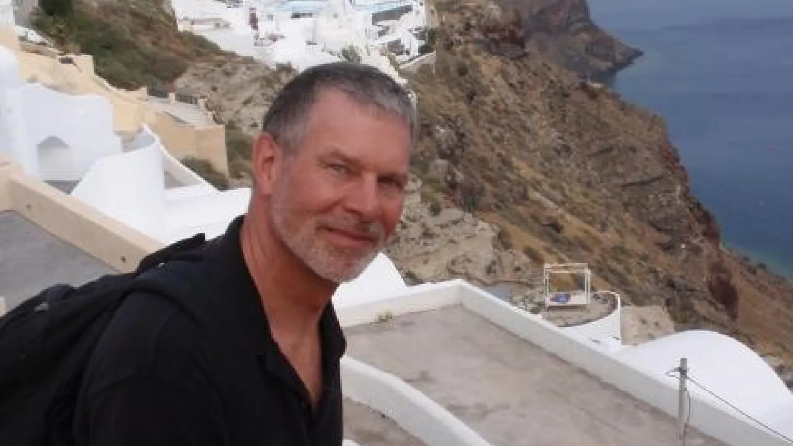 Dr. Robert Hazen