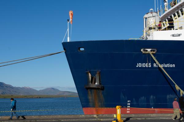 The JOIDES Resolution docked in the port of Reykjavík, Iceland. IODP JRSO (Credit: Libby Ives & IODP JRSO).