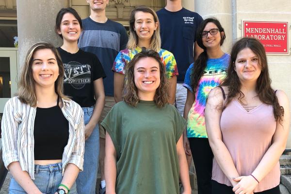 Earth Science undergraduate majors participating in the Shell Undergraduate Research Experience