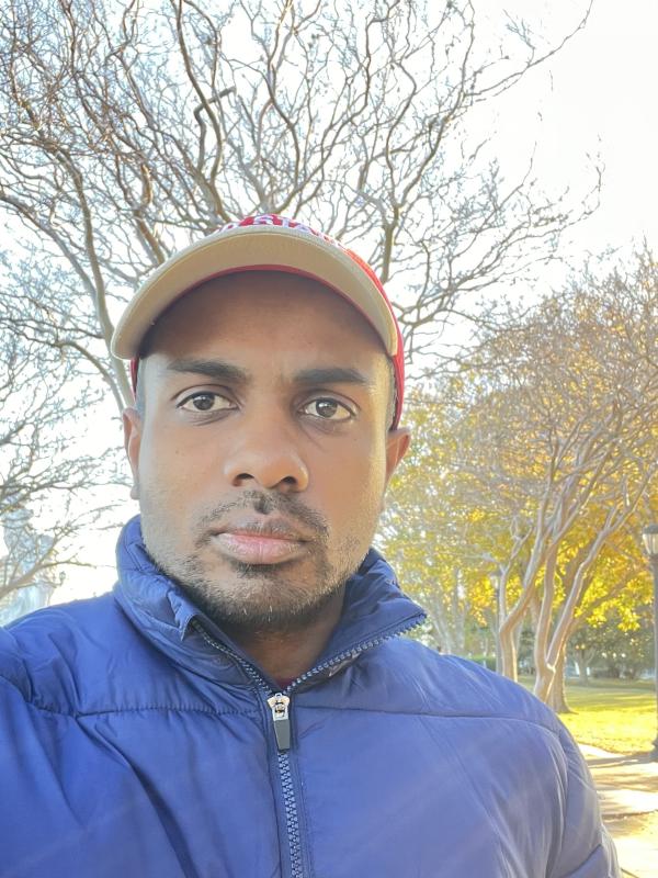 Headshot of Thunendran Periyandy